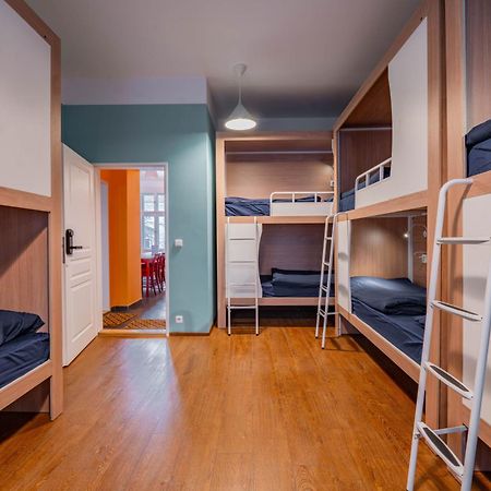 Stellar Female Hostel Прага Екстериор снимка