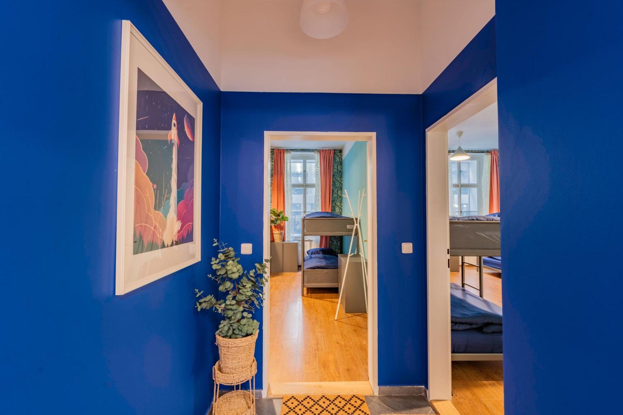 Stellar Female Hostel Прага Екстериор снимка
